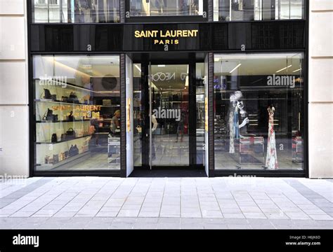 saint laurent wien photos